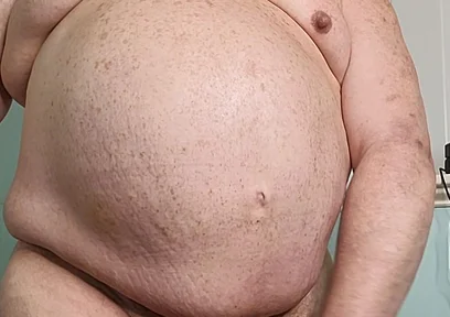 Big Man Jerks His Big Cock