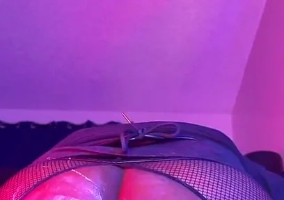 Bubble Butt Piggy Goes on Nasty Joyride