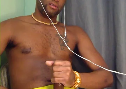 Kennie Jai Jerks off on Webcam in Sexy Shorts