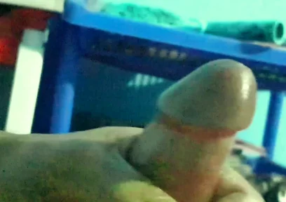 An Young Boy Massage His Penis Long Time but No Sperms
