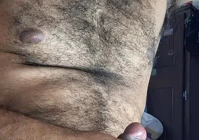 Hairy Giant Man Big Cumshow