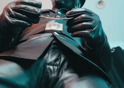 VK Leather Maskter Return