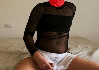 Wearing a Skirt and Thong on My Big Ass Masturbación