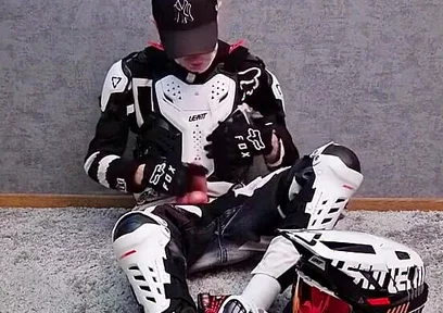 Jerking and Cumming on Nike Tn