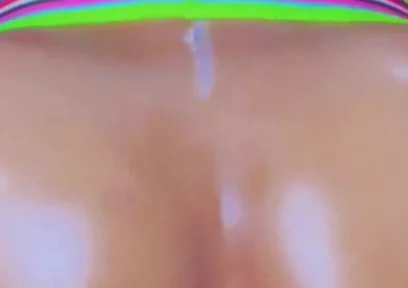 Muscle Fag Bounce His Bubble Butt Just for You Oh Yeah!