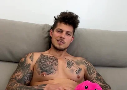 Deepthroat Thrusts Ignite Primal Queer Fire