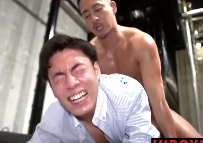Hiroya Throws Fat Dick To Businessman Kou Sexy Butthole