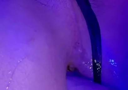 That Swallowing Pig, Getting a Hand for That Gluttonous Butt (fisting Session)