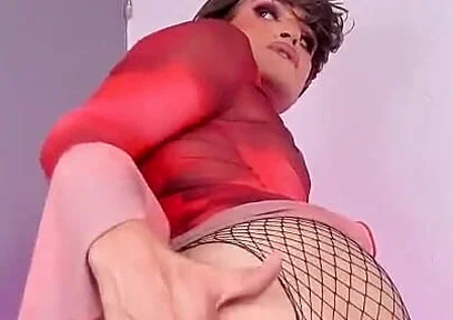 Cute Femboy Colombian Sissy Twerk Juicy Ass POV