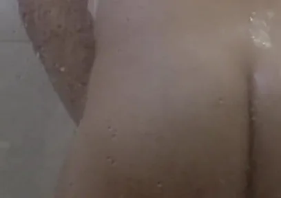 I Need You to Rub My Consta and My Butt