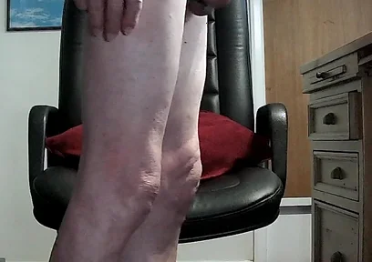 Ball Stretchers and Anal Show