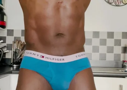 Hello Lovers, Back in London!