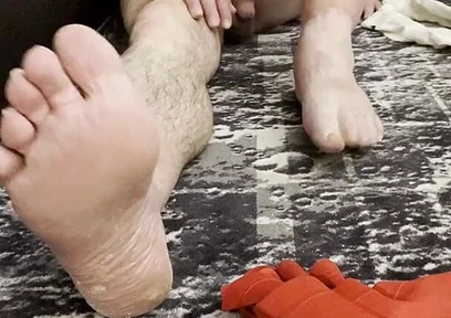 Coach Karl's Bare Feet Bare Balls [8893]