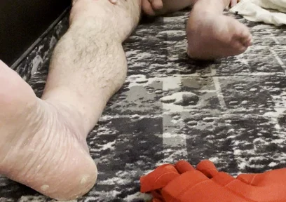 Coach Karl's Bare Feet Bare Balls [8893]