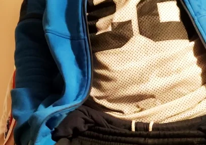 Dj Bro Pissing in Front of the Pc and Wet Pants VR the Mirror