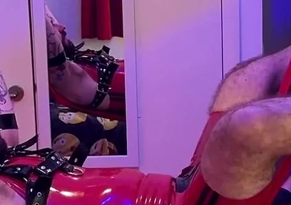 Warming up with Dildos for Fisting