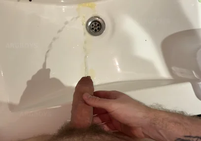 Accidental Golden Shower on My Hand While Pissing in Sink & Cumshots
