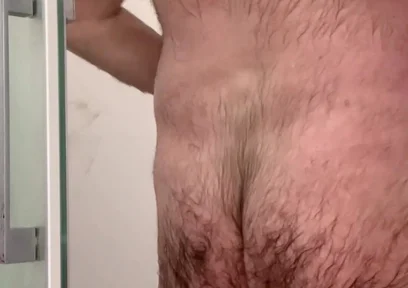 Shower Time, Room for 2