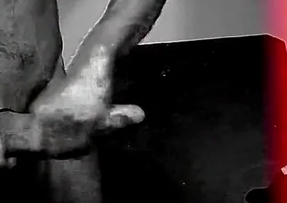 Forgot to Turn off the Camera (goes Viral)