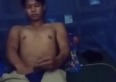 Virgin Sexy Pinoy Twink Boy Masturbation