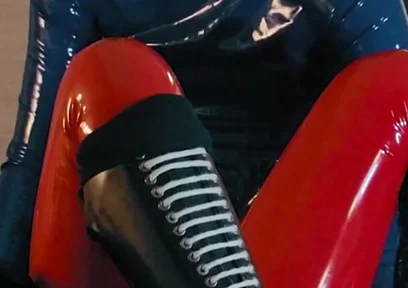 30 Holes of Gimping Hotel Collection