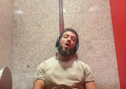 Jerking off in the Airport