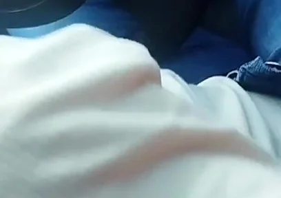 Security Guard Orders Uber and Pays with Blowjob Video 1