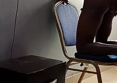 Glory Wanted Fuck in the Room