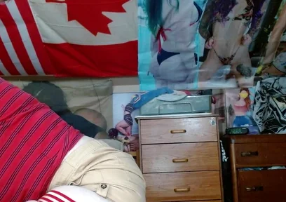 Fat Sissy Jiggles and Dances