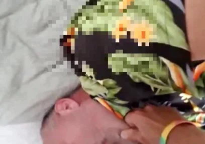 Daddy's Giving Me a Nice BJ