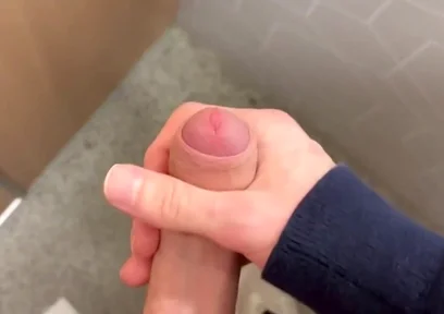 Was so Horny on the Train
