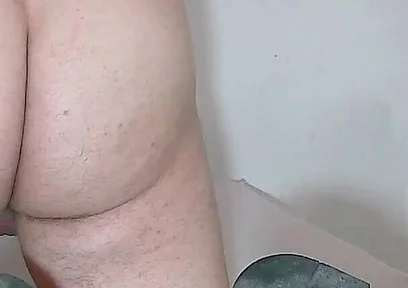 I Don't Like Messing Around, I'll Take off My Clothes Soon