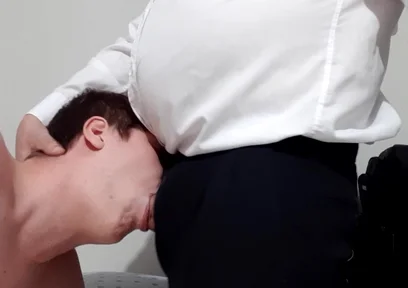 Stepdaddy Getting a Blowjob Before Work.