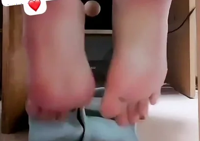 Lovelyboyvideo Cute Male Feet, Boys' Soles