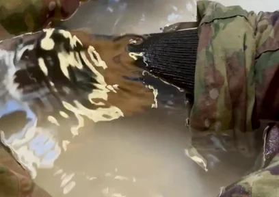 First Piss-pee Video! Watch While Army Specialist Gets in a Tub in Uniform and Begins to Wet Himself!