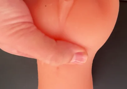 Sex toy pussy fucking and big cumshot on pussy.