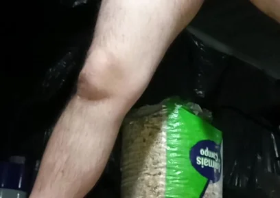 Handjob at Wherehouse