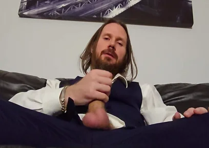 Boss Finds New Gay Slave at the Office