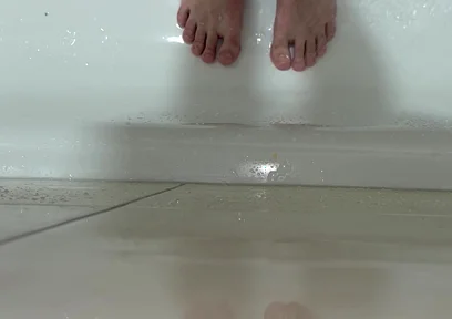 Rub the Bathtub Until It Comes