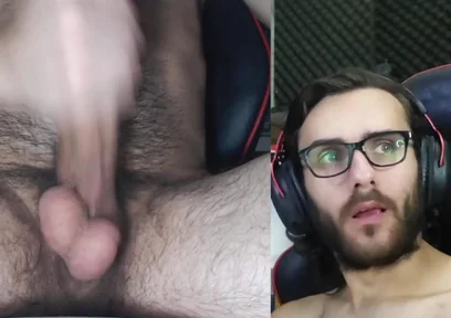 20 Centimeter Penis Pumping a Lot of Milk, with My Face!!