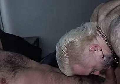 Incredibly Fit Nasty Musclebear Dungeon Fuck