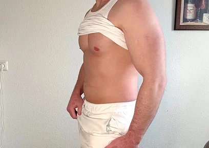 Trained German Alpha Presents His Body and Jerks off - Phantomgentx