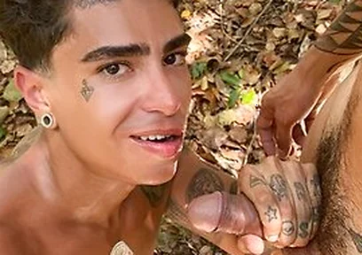 Hot Colombian Hitchhiker Cain Gomez Sucks Strangers Cock In His Car