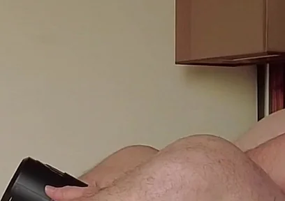 Auto Mastibator Play and Cum