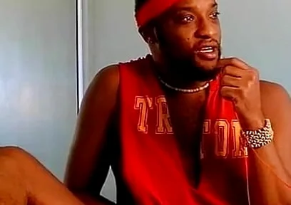 Kennie Jai Jerks off for a Fan!