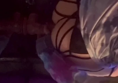 Dildo Play