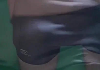 Loose Pants and Tight Shorts as Undies