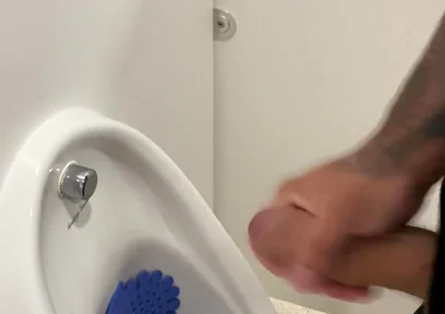 Bathroom Piss and Jerk