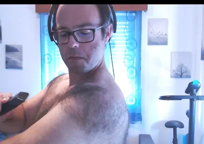 Shaving Armpits and Shoulders