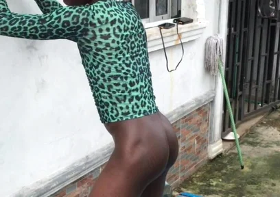 Make My Pussy Wet Baby